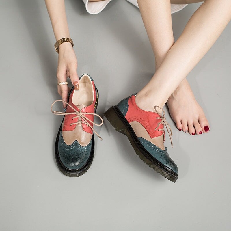 Dwarves Handmade Color Blocking Wingtip Brogues Leather Lace Up Oxfords Shoes For Women Martin Sole 10 Colors